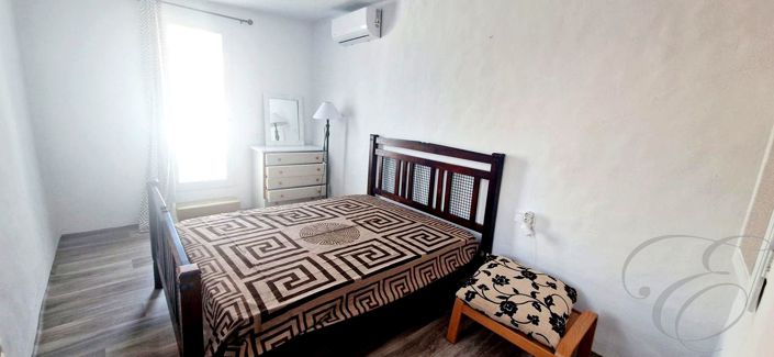 Image No.9-3 Bed Property for sale