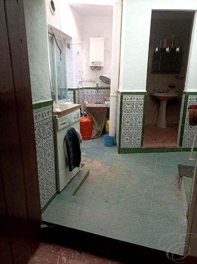 Image No.11-5 Bed Property for sale