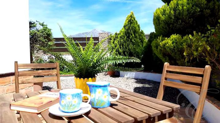 Image No.22-2 Bed Property for sale