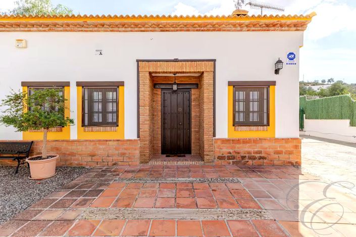 Image No.29-2 Bed Property for sale