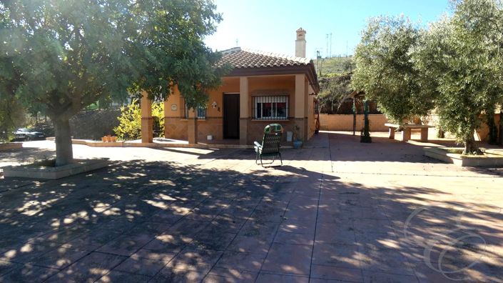 Image No.16-3 Bed Property for sale