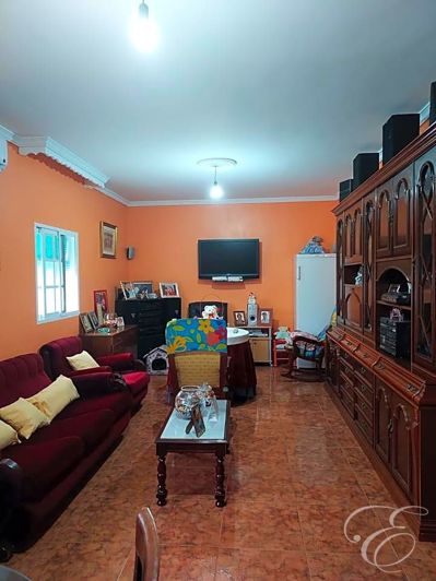 Image No.4-3 Bed Property for sale