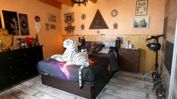 Image No.7-3 Bed Property for sale