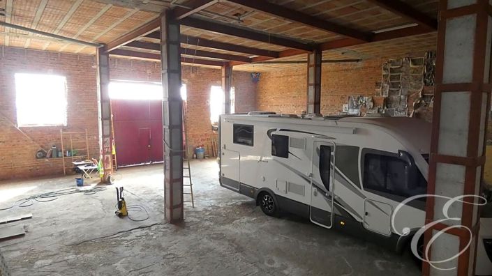 Image No.17-4 Bed Property for sale