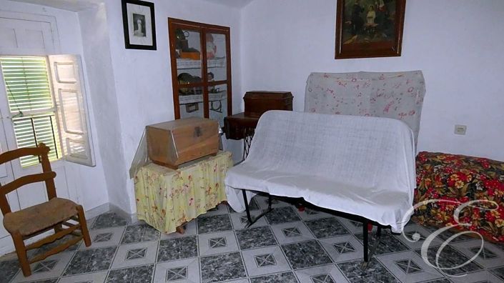 Image No.14-5 Bed Property for sale