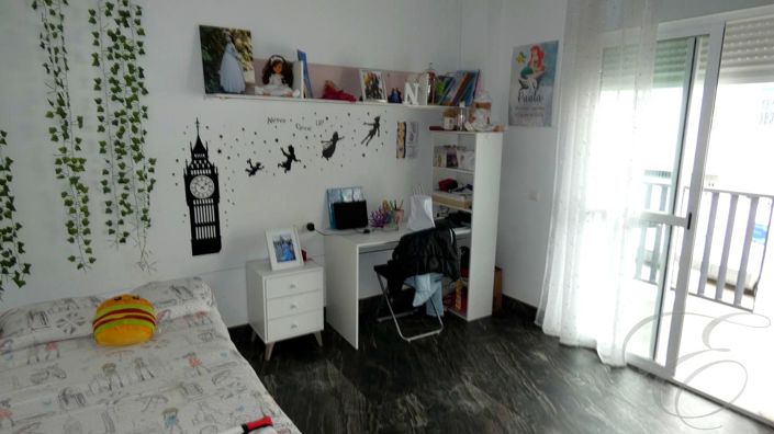 Image No.13-4 Bed Property for sale