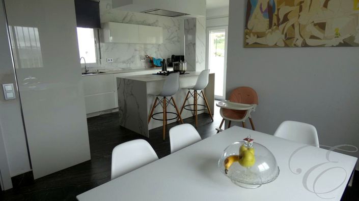 Image No.8-4 Bed Property for sale