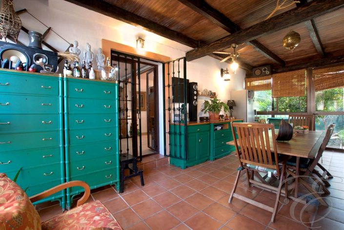 Image No.10-3 Bed Property for sale