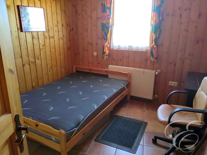 Image No.10-5 Bed Property for sale