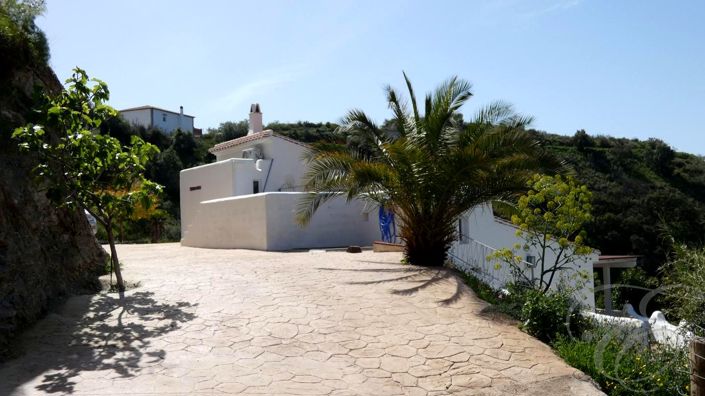 Image No.18-5 Bed Property for sale