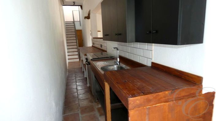 Image No.6-5 Bed Property for sale