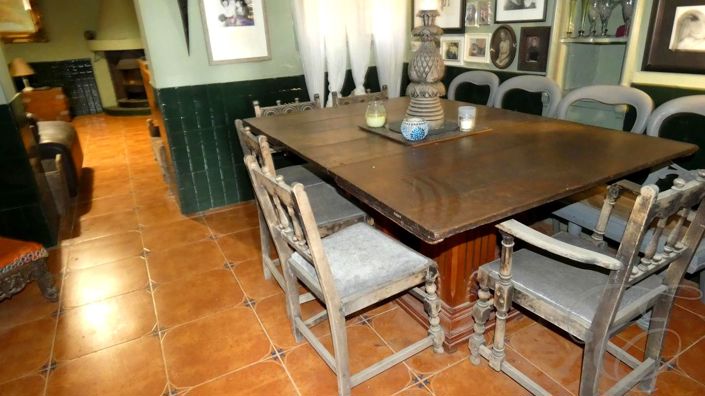 Image No.8-6 Bed Property for sale