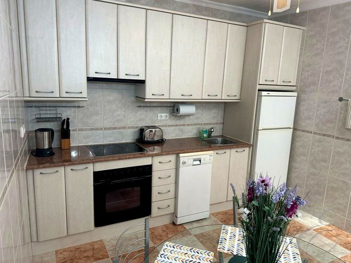 Image No.4-2 Bed Property for sale