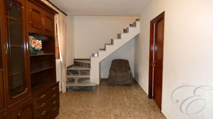 Image No.4-3 Bed Property for sale