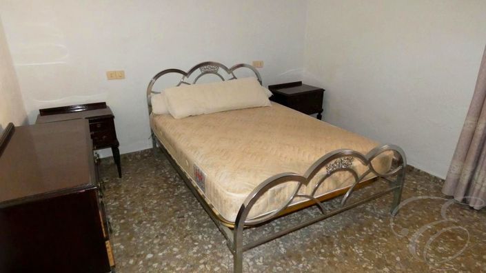 Image No.7-3 Bed Property for sale