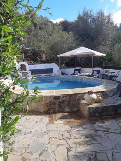 Image No.3-4 Bed Property for sale