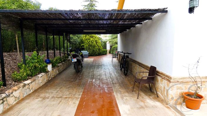 Image No.31-3 Bed Property for sale