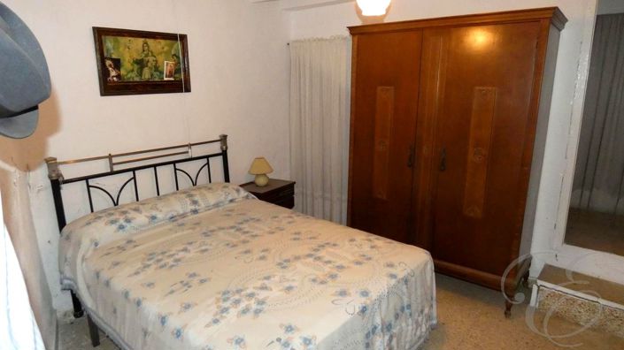 Image No.6-3 Bed Property for sale