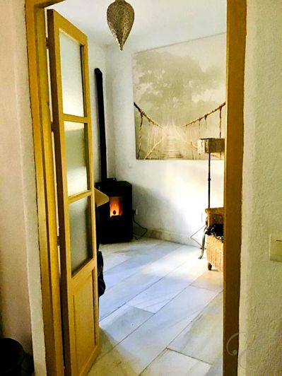 Image No.5-2 Bed Property for sale