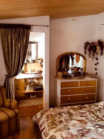 Image No.8-2 Bed Property for sale