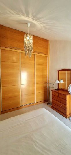 Image No.7-2 Bed Property for sale