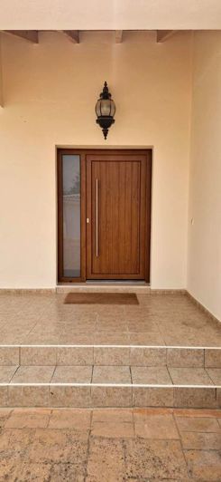 Image No.8-4 Bed Property for sale