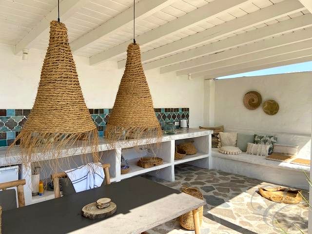 Image No.23-5 Bed Property for sale