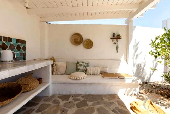 Image No.3-5 Bed Property for sale