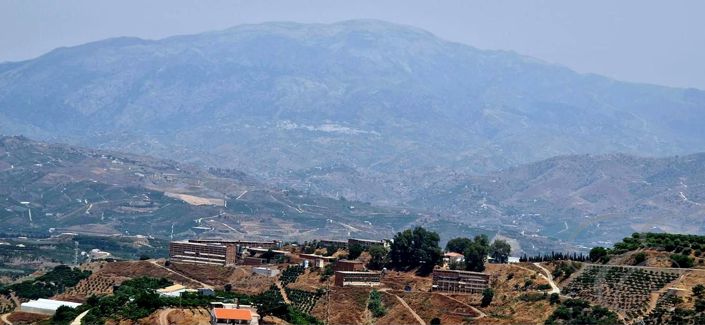 Image No.11-3 Bed Property for sale