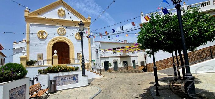 Image No.13-3 Bed Property for sale