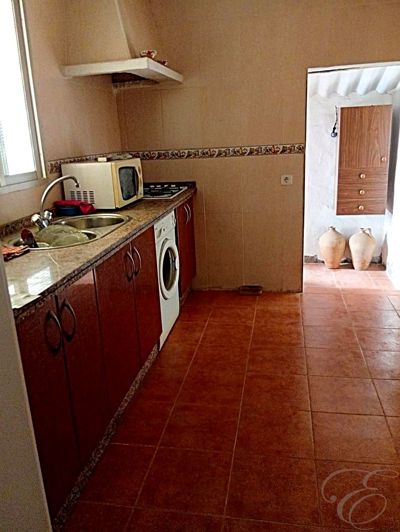 Image No.4-3 Bed Property for sale