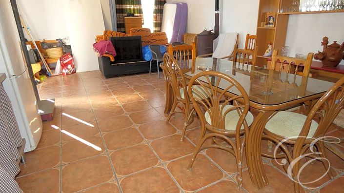 Image No.20-7 Bed Property for sale