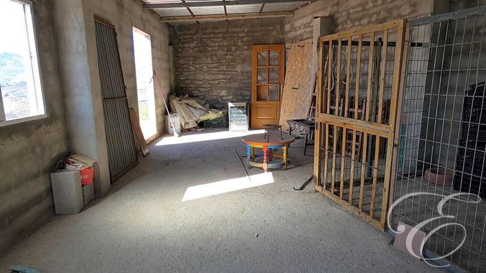 Image No.22-7 Bed Property for sale