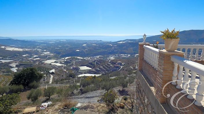 Image No.3-7 Bed Property for sale