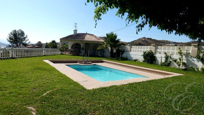 Image No.17-5 Bed Property for sale