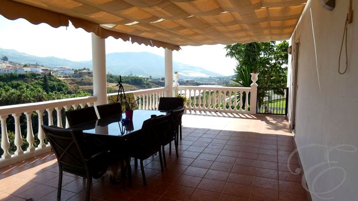 Image No.10-5 Bed Property for sale