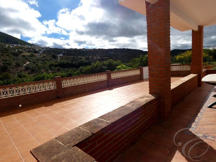 Image No.1-10 Bed Property for sale