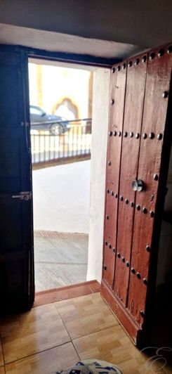 Image No.10-4 Bed Property for sale