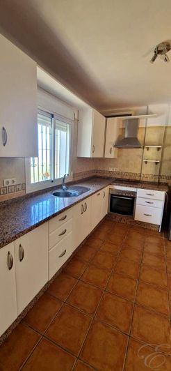 Image No.12-2 Bed Property for sale