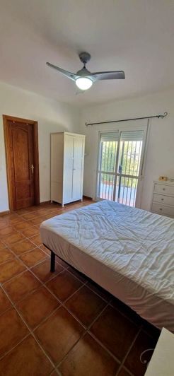 Image No.15-2 Bed Property for sale