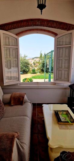 Image No.38-6 Bed Property for sale