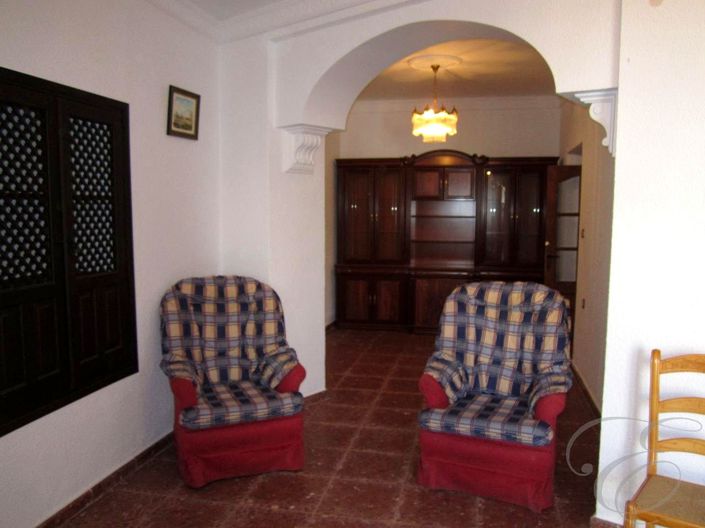 Image No.10-4 Bed Property for sale