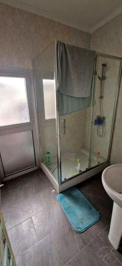 Image No.10-3 Bed Property for sale