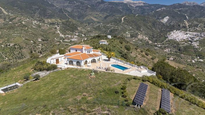 Image No.33-4 Bed Property for sale