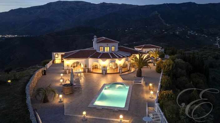 Image No.36-4 Bed Property for sale