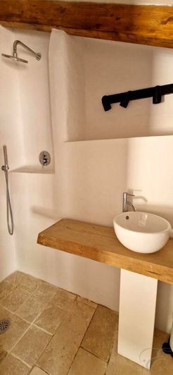 Image No.4-4 Bed Property for sale