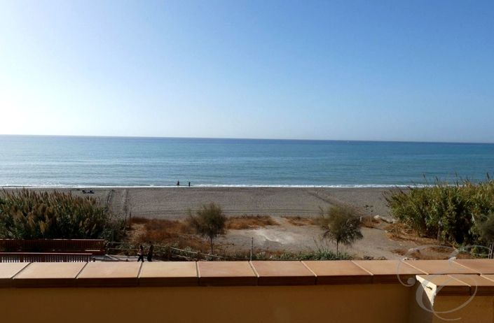 Image No.2-3 Bed Property for sale