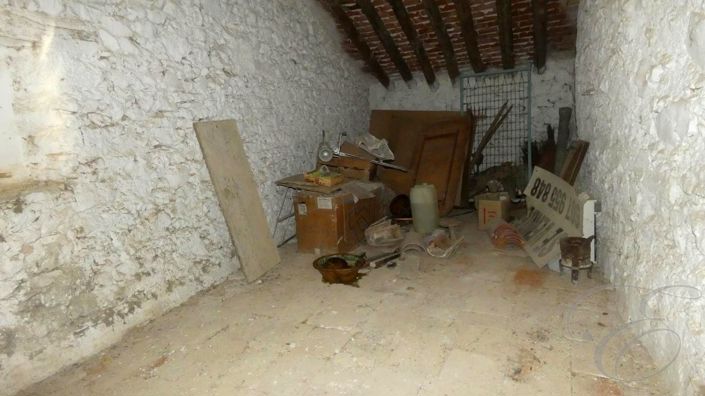 Image No.8-5 Bed Property for sale