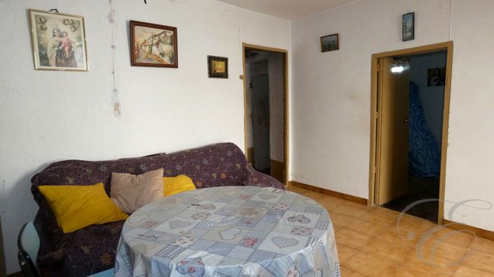 Image No.9-5 Bed Property for sale