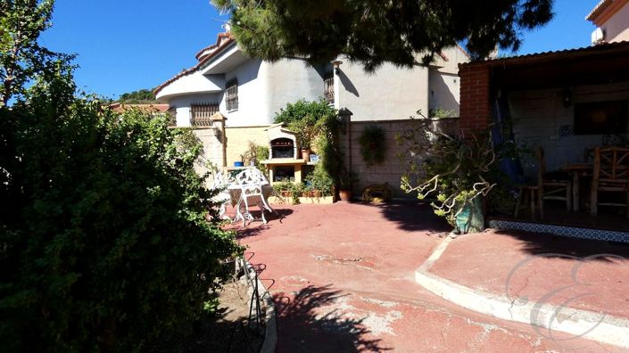 Image No.21-5 Bed Property for sale